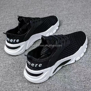 Henan Custom scarpe sportive da uomo Outdoor Mesh traspirante e Design leggero basso MOQ Stock per la corsa estiva - Product Image 4