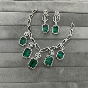 ชุดสร้อยคอแต่งงานแบบอินเดีย สร้อยคอแบบซาบายาซาชีประดับมรกต ชุดเครื่องประดับแต่งงานแบบปากีสถาน ของขวัญสำหรับงานหมั้น สร้อยคอสำหรับผู้หญิง - Product Image 1