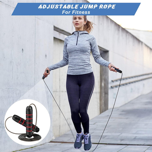 <span class=keywords><strong>Corde</strong></span> à <span class=keywords><strong>sauter</strong></span> réglable de qualité supérieure pour un entraînement complet du corps et la combustion des <span class=keywords><strong>calories</strong></span> - Product Image 2