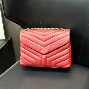 Bolso de Hombro Cruzado de Lujo Vintage de Diseñador con Acolchado en V, Borlas y Cremallera, para Verano y Primavera, Inspirado en Marcas, Tipo Clutch para Mujer - Product Image 6