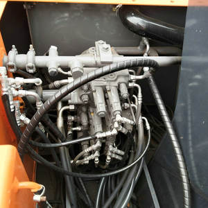 จัดส่งฟรี90% zx60 HITACHI เครื่องขุดขนาดเล็กมือสองจากญี่ปุ่น6ton ใบรับรอง EPA CE - Product Image 6