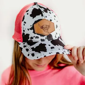 Cappello Unisex da esterno con protezione solare Highland Cow hat personalizzato traspirante con stampa mucca cappellini da Baseball in rete