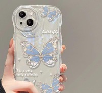 Coque de Téléphone avec Chaîne et Pendentif Papillon, Housse de Téléphone Mignonne Papillon pour iPhone 16 15 14 Pro Max