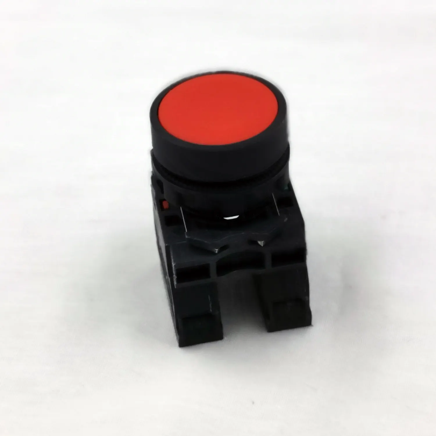 1NO 1NC 230v warna merah 22mm tombol tekan tipe sesaat XB5 A45
