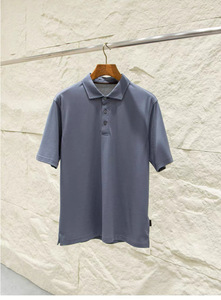 El Resort Italiano Polo |   Camisa de Manga Corta para Hombre, de Lujo, 100% Algodón de Alta Densidad, con Cuello Solapa, en Tono Azul Acero - Product Image 4