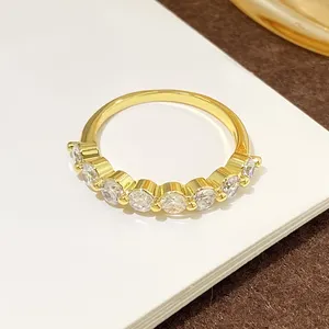 Foxi Factory Hot Sale Women Jewelry Brass 3MM Round Cut CZ Cubic Zirconia Fashion Rings Jewelry Women