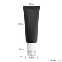 Tube en plastique personnalisé de haute qualité, vide, blanc/noir, finition mate, toucher doux, pour crème lavante, emballage souple, crème contour des yeux, pompe sans air, blush