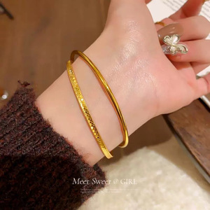 อารมณ์18K ชุบทองทองแดง Colorfast กำไลข้อมือธรรมดาลายริ้วเพทายฝังกำไลซาร์เจนท์
