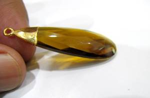 Colgante de Plata de Ley con Baño de Oro, con Cuarzo Hidrotermal en Forma de Pera, con Conectores, Elige Tu Color - Product Image 5