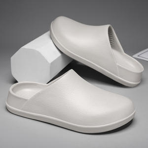 Heren Zomer Modieuze Chef-Koksschoenen All-Match Eenvoudige Slip-On Platform Eva Sandalen Waterdichte Antislip Dikke Zolen Baotou Klompen - Product Image 3