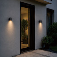 Applique murale LED étanche IP65 2x2W à faisceau unique pour intérieur et extérieur