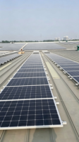 Système d'installation photovoltaïque solaire optimisé à faible capacité de charge avec contrepoids personnalisés pour bâtiments anciens et terrains ouverts 20-25