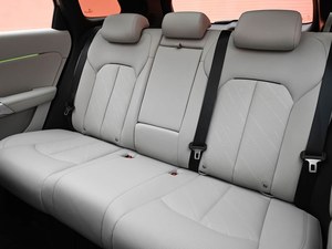 SUV Elettrico Cinese BYD YUAN PLUS 2026 con Autonomia di 630KM, Guida Intelligente, Auto da Esportazione, Vendita Calda, Pronta Consegna - Product Image 6