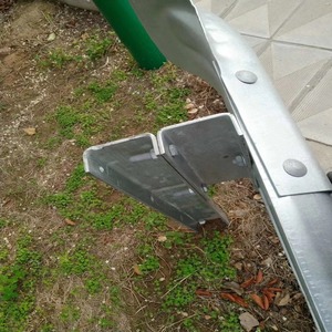 Fournisseur complet de systèmes de garde-corps routiers, y compris poteaux, embouts, boulons et accessoires - Product Image 3