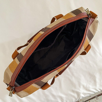 Sac de Voyage Duffle Léger Tendance et Étanche Personnalisé en Gros
