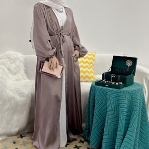 Loriya vendita calda in raso Abaya <span class=keywords><strong>abbigliamento</strong></span> islamico per ragazze turchia Dubai Abaya disegni all'ingrosso Open Plain Abaya - Product Image 2
