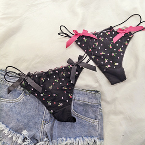 Tangas sexys transparentes con estampado de fresas y cerezas para mujer, bragas de cintura baja sin costuras - Product Image 3