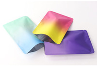 Sacs en mylar colorés dégradés personnalisés pochette plate thermoscellée à 3 côtés en feuille d'aluminium sacs d'emballage de cadeaux vides à l'aveugle