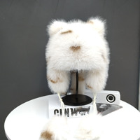 Bonnet en fausse fourrure moelleuse personnalisé avec logo, oreilles et queue d'ours, accessoire d'hiver chaud pour l'extérieur