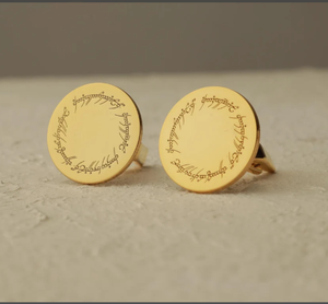 Gemelli Il Signore degli Anelli Perfetti per gli Appassionati <span class=keywords><strong>di</strong></span> Tolkien Questi Iconici Gemelli Portano il Fascino <span class=keywords><strong>della</strong></span> <span class=keywords><strong>Terra</strong></span> <span class=keywords><strong>di</strong></span> <span class=keywords><strong>Mezzo</strong></span> nel Tuo Guardaroba - Product Image 1