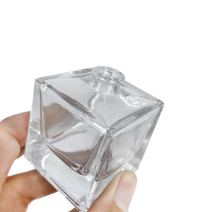 Botella de <span class=keywords><strong>perfume</strong></span> ovalada vacía al por mayor y botellas de <span class=keywords><strong>perfume</strong></span> de marca de embalaje con caja botella de <span class=keywords><strong>perfume</strong></span> personalizada <span class=keywords><strong>Shanghai</strong></span> Bropack - Product Image 5