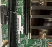 ThinkSystem SR550/SR650 01GV277 01GV275 01PE847 01PE247 01PE934 2,5-Zoll SATA/SAS 8-Bay Backplane Kit Motherboard