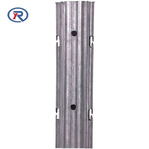 <span class=keywords><strong>Postes</strong></span> <span class=keywords><strong>de</strong></span> Acero Galvanizado en Caliente <span class=keywords><strong>de</strong></span> 275g y 3.0m, Fáciles <span class=keywords><strong>de</strong></span> Montar, para Viñedos, con Varios Estilos - Product Image 6