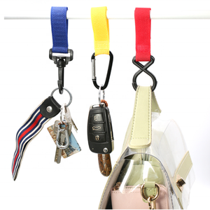 ベビーカー用バッグや買い物袋を掛けるためのフック - ベビーカー用クリップ、フックとループストラップ付き - Product Image 5