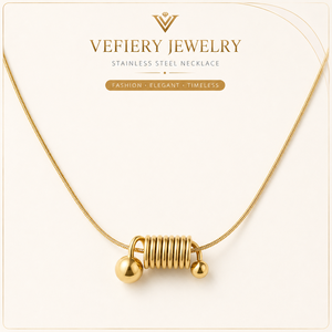 Collier moderne en acier inoxydable pour femmes - Product Image 1