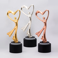 Trophée de musculation personnalisé en métal, trophée de danse d'ange avec base en cristal noir