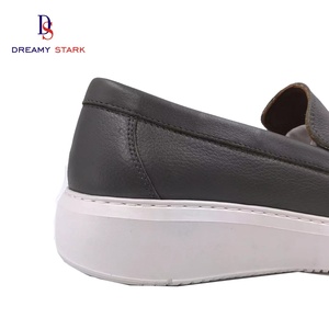 Dreamy Stark - Mocasines Casuales de Piel Hechos a Mano, Cómodos y Ligeros, Personalizados para Hombre - Product Image 6