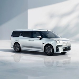 ZEEKR 009 Auto Usado de 5 Puertas y 7 Pasajeros, Conducción Autónoma, Nuevo Vehículo Eléctrico MPV, Carga Rápida - Product Image 2