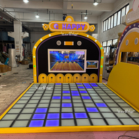 Jeu de sol LED interactif, équipement de terrain de jeu intérieur, jeu de danse actif et amusant, grille lumineuse, écran tactile pour les centres d'activités pour enfants