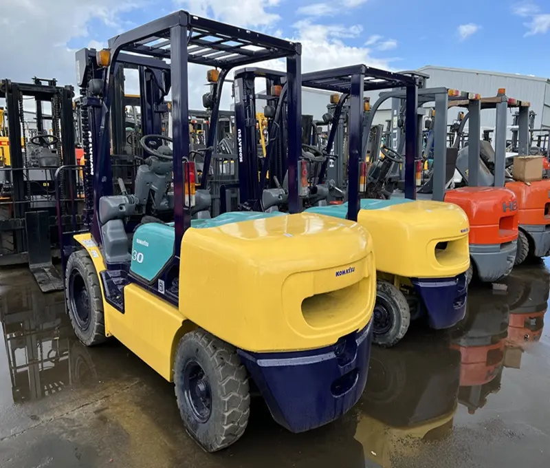 Japanese good quality KOMATSU 3 ton FD30T-14 used secondhand diesel forklift with reliable engine