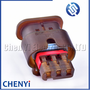 قابس مستشعر رادار عكسي لسيارة شيفروليه 3 دبوس - Product Image 3