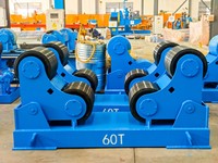 Maßgefertigter Selbstausrichtender Schweißrotator mit Polyurethan- & Stahlrollen 360° Rotation für Motorisierte Rohrdrehung und Fertigung
