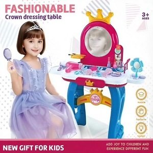 KSF Ensemble de jouets de <span class=keywords><strong>maquillage</strong></span> de table de toilette pour filles de 2 à 6 <span class=keywords><strong>ans</strong></span> Jouet interactif en plastique pour enfants - Product Image 2