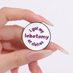Sming Pins I Got My Lobotomy at Claire s Enamel Pins Roundクリエイティブブローチバックパックラペルバッジ面白いジュエリーギフト - Product Image 4