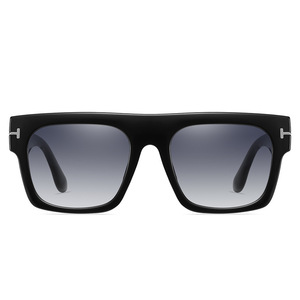 Lunettes <span class=keywords><strong>de</strong></span> <span class=keywords><strong>soleil</strong></span> polarisées <span class=keywords><strong>de</strong></span> luxe pour hommes, protection UV400, légères, confortables, monture carrée unisexe, lunettes <span class=keywords><strong>de</strong></span> mode pour usage extérieur - Product Image 6