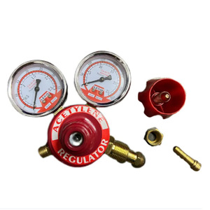Régulateur de débit d'oxygène O2 et d'acétylène C2H2, équipement essentiel pour la soudure et la découpe - Product Image 1