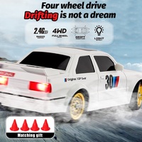 Voiture de course RC de style rétro 1/16 2,4 GHz, jouet pour enfants, véhicule télécommandé 4 roues motrices avec lumières avant et arrière