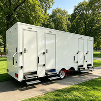 Remorque de toilettes mobiles à 4 postes, spacieuse, conforme aux normes DOT, aux normes américaines, remorque de toilettes de luxe portable à vendre