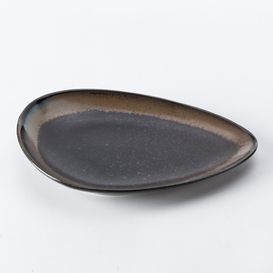 Yayu-placa <span class=keywords><strong>triangular</strong></span> retro para lavavajillas, placa de cerámica japonesa de color bronce y negro, para el hogar - Product Image 2