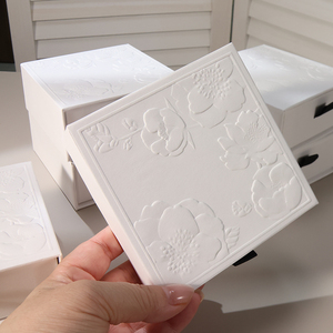 Luxury <b>White</b> 3D Stereo Embossed Pattern Drawer Jewelry <b>Box</b> Elegant Pull-out Jewelry Storage Case <b>Gift</b> <b>Box</b> - Product Image 1