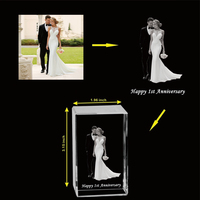 Cube en cristal gravé au laser 3D personnalisé en gros, photo de mariage, bloc de verre gravé, presse-papier pour cadeau de mariage
