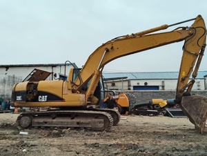 Vente flash : Excavatrice d'occasion 320CL 20 tonnes modèle 2022, 100% prête, bon état de marche, prix bas, moteur, engrenage, roulement, cœur - Product Image 2