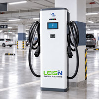 Borne de recharge rapide pour véhicules électriques DC 20-40 kW, sur pied, à une seule prise CCS2
