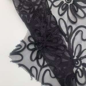 Fábrica 100% poliéster 3D cinta bordada Floral tul Malla tela encaje agradable a la piel nuevo diseño para vestido y decoración - Product Image 5