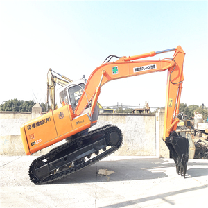 Excavatrice sur chenilles Hitachi EX120-5 d'occasion, modèle 2015, 12000 kg, capacité de godet de 0,3 m³, moteur et boîte de vitesses, à vendre - Product Image 4