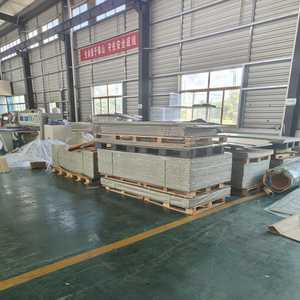 Loại khác nhau B1 Lớp Chống Cháy không thấm nước tấm PC độ trong suốt cao 100% nguyên liệu - Product Image 4